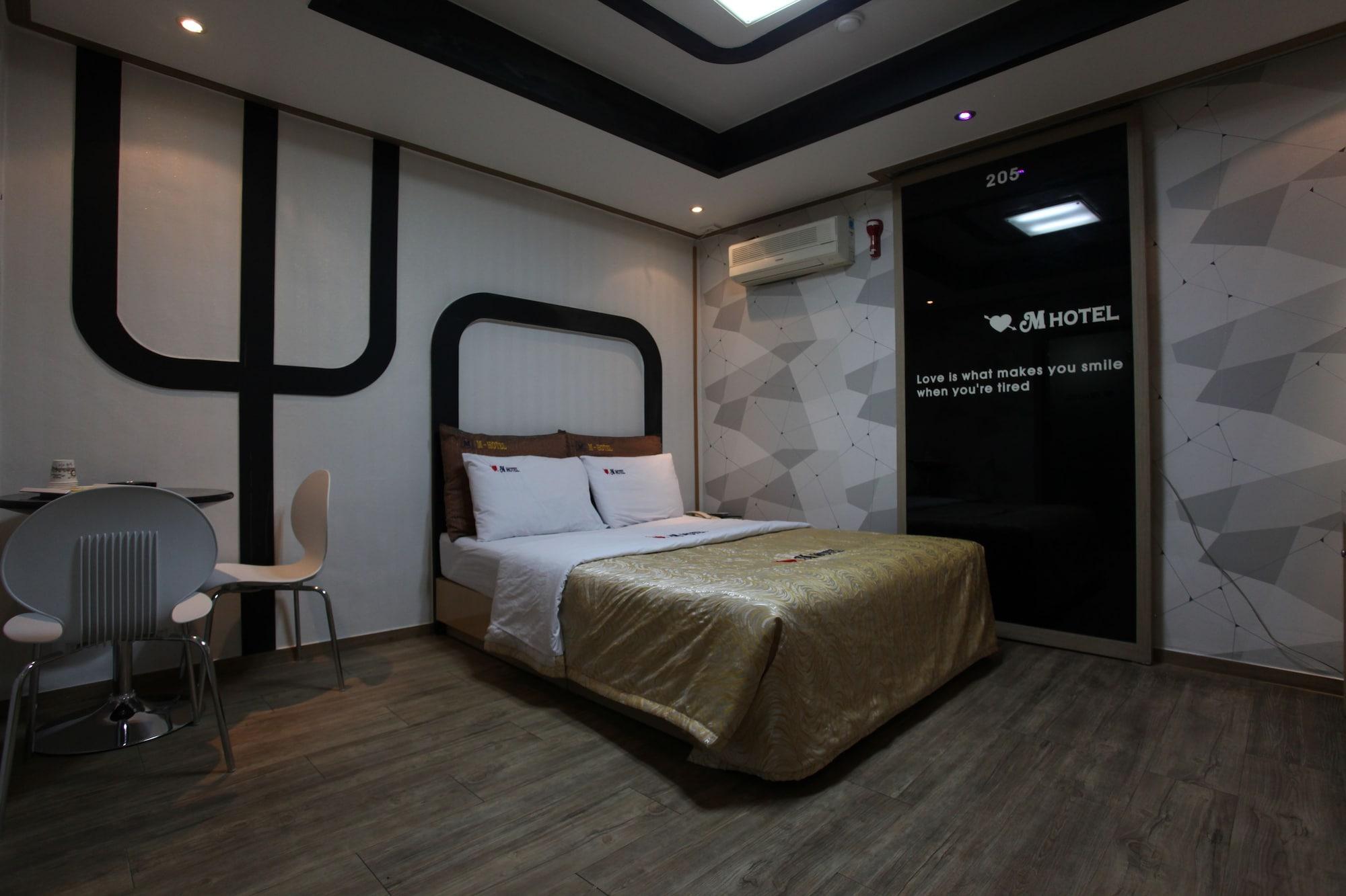 M Motel Songtan Pyeongtaek Eksteriør bilde