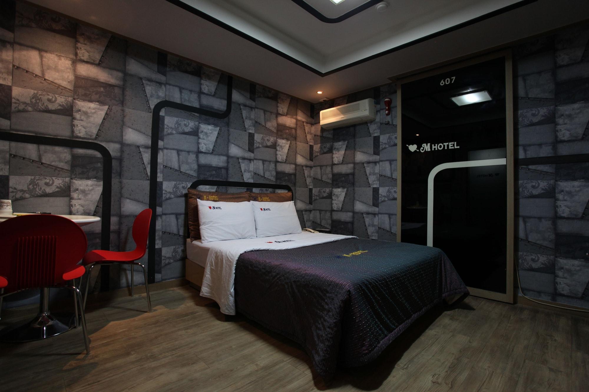 M Motel Songtan Pyeongtaek Eksteriør bilde